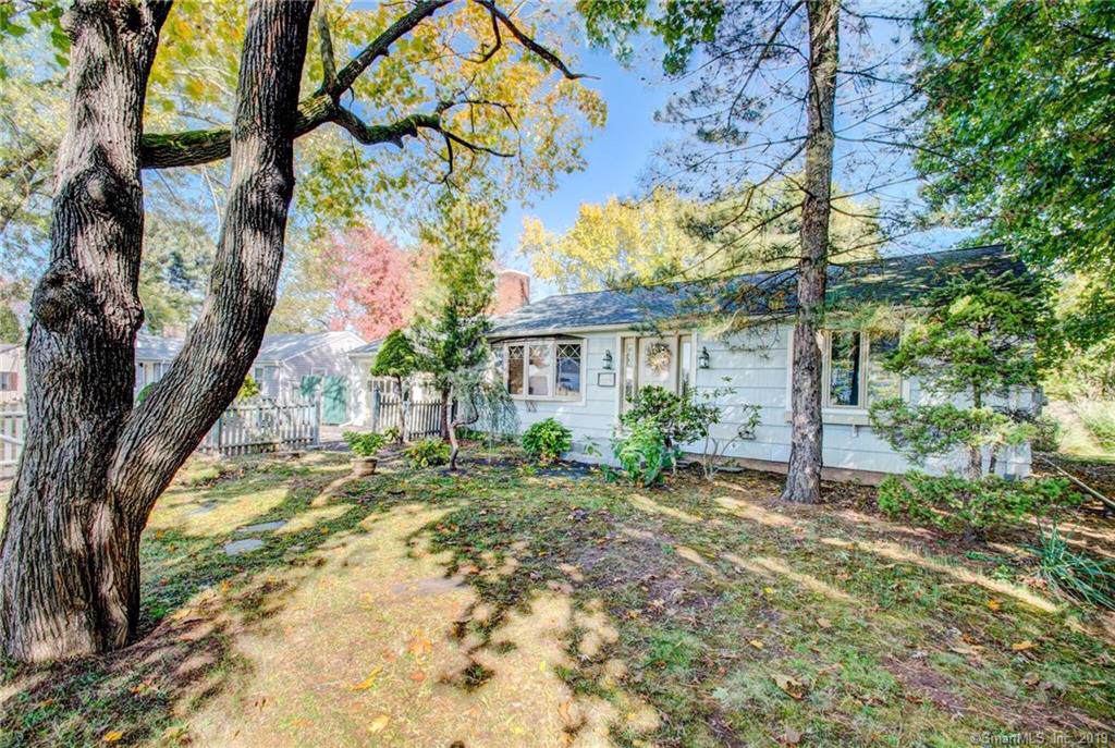 11 Clayton Drive - Photo 1