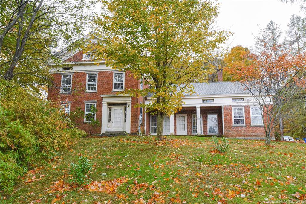 767 George Washington Turnpike - Photo 1