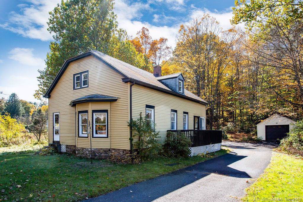 467 Tunxis Avenue - Photo 1