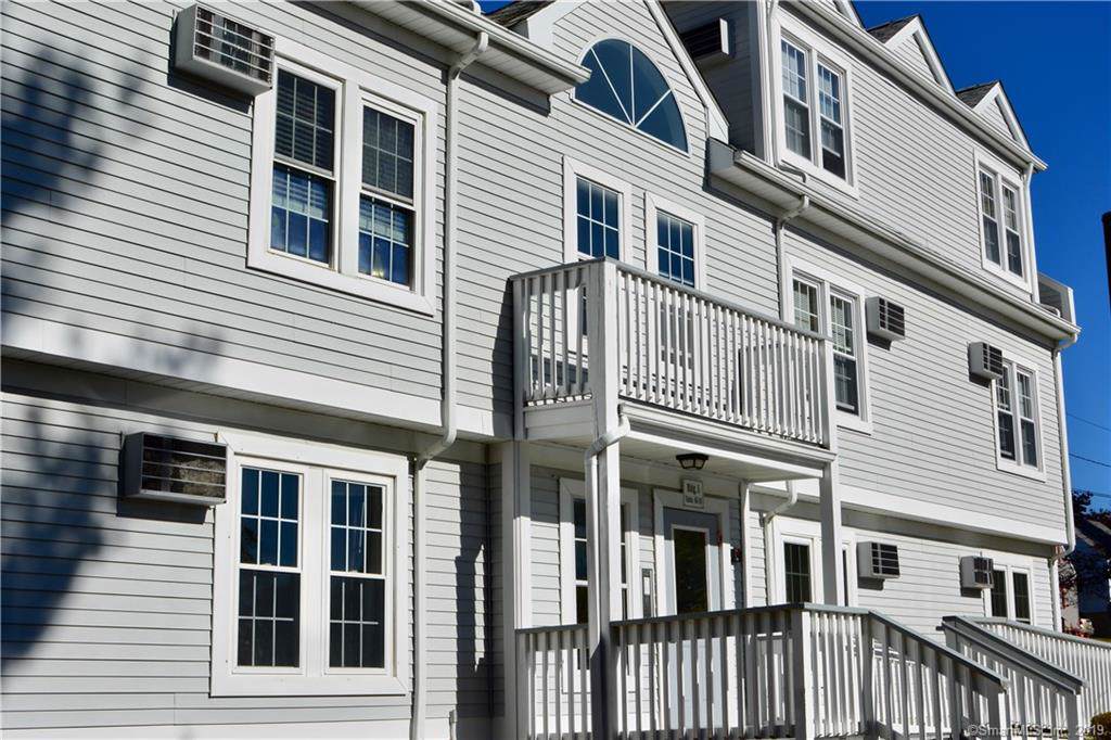 82 Sunset Street - Photo 1