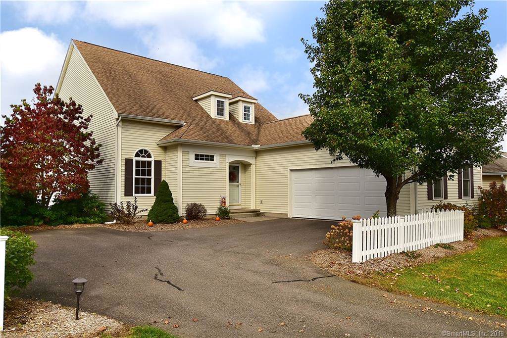 56 Ross Way - Photo 1