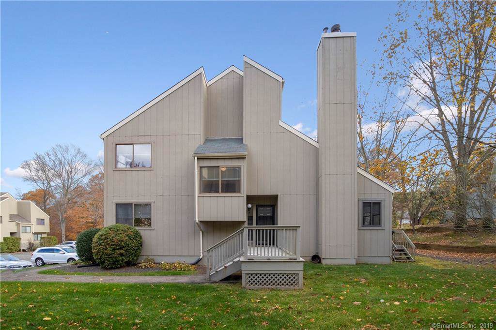 109 Watch Hill Road - Photo 1