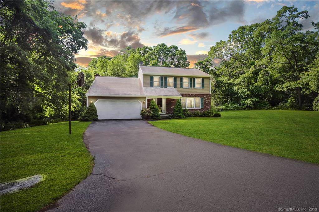 29 Longview Avenue - Photo 1