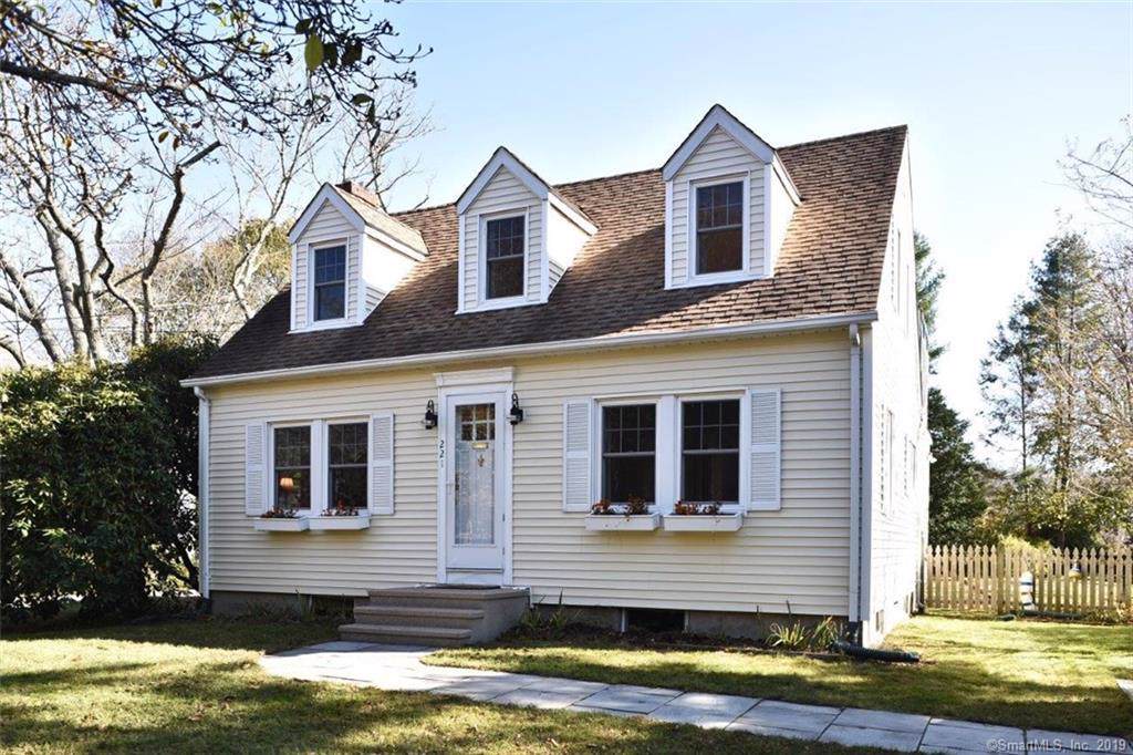 221 Elm Street - Photo 1