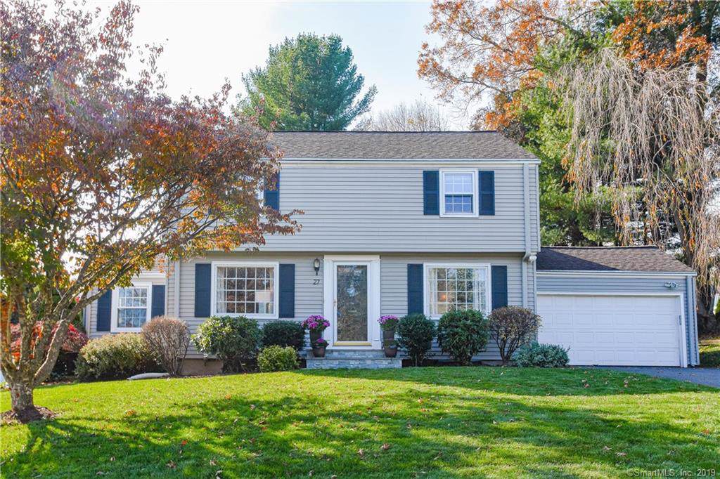 27 Sunrise Hill Drive - Photo 1