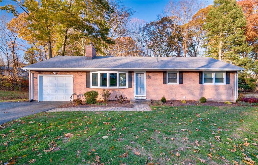 21 Lynn Drive - Photo 1