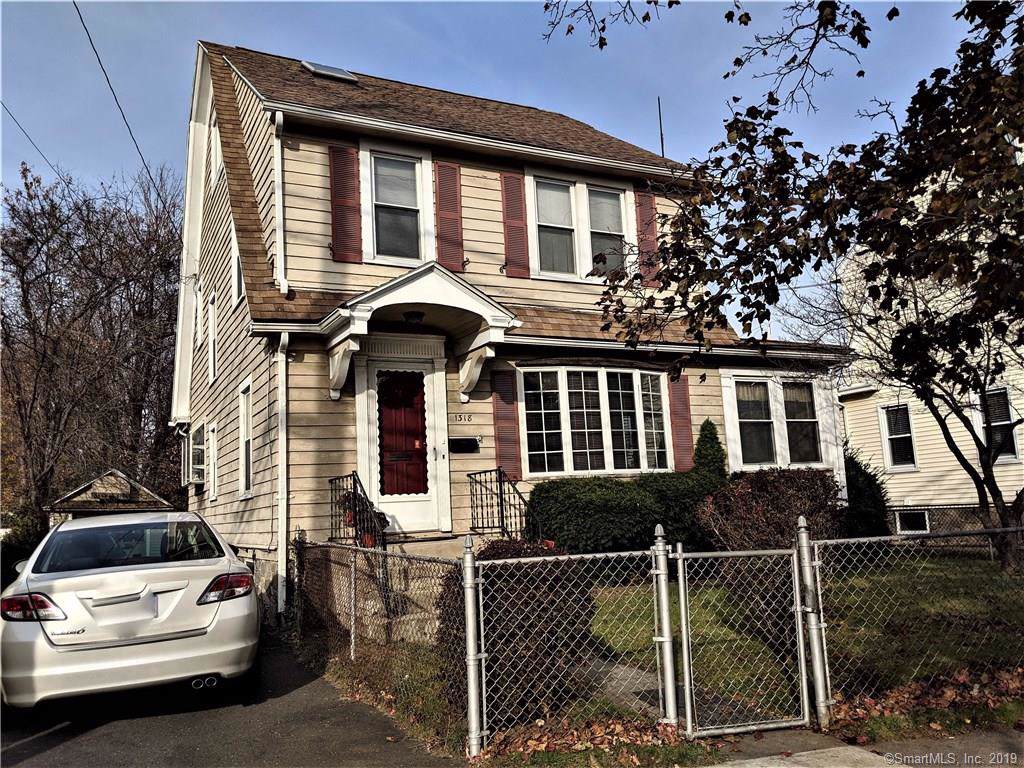1318 South Avenue - Photo 1
