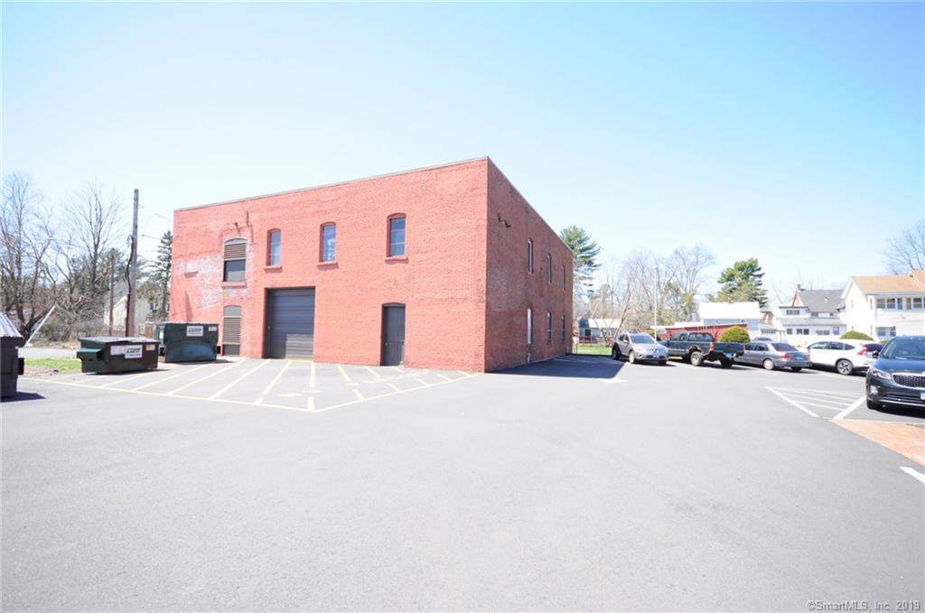 1125 Main Street - Photo 1