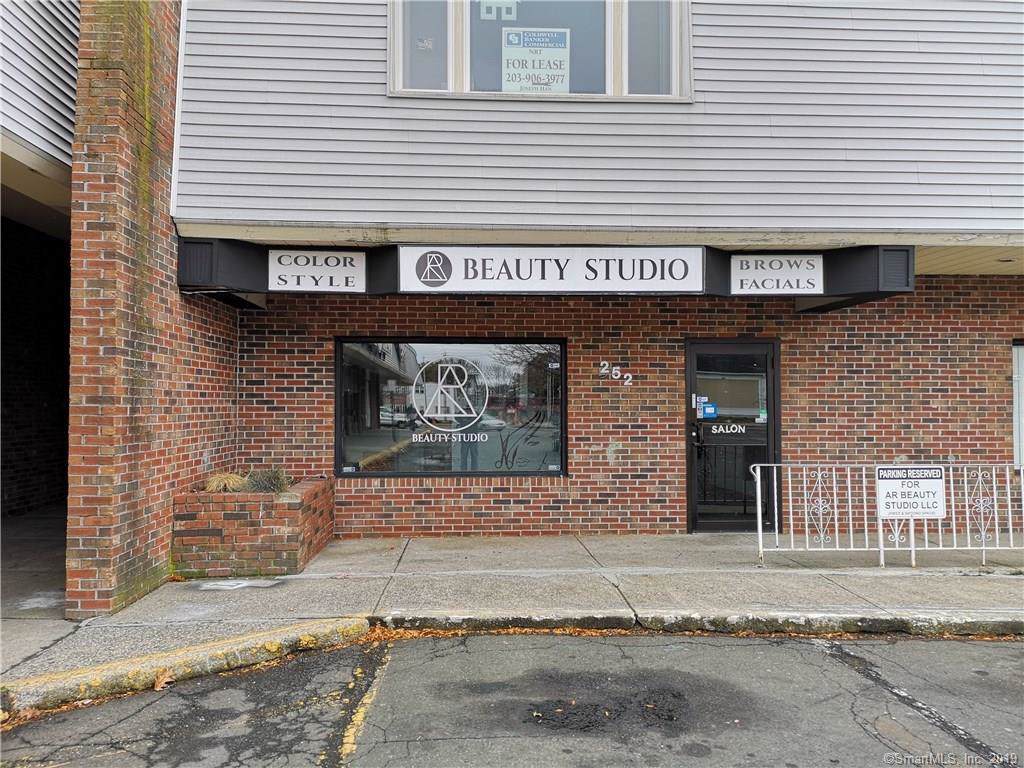 250 Captain Thomas Boulevard - Photo 1