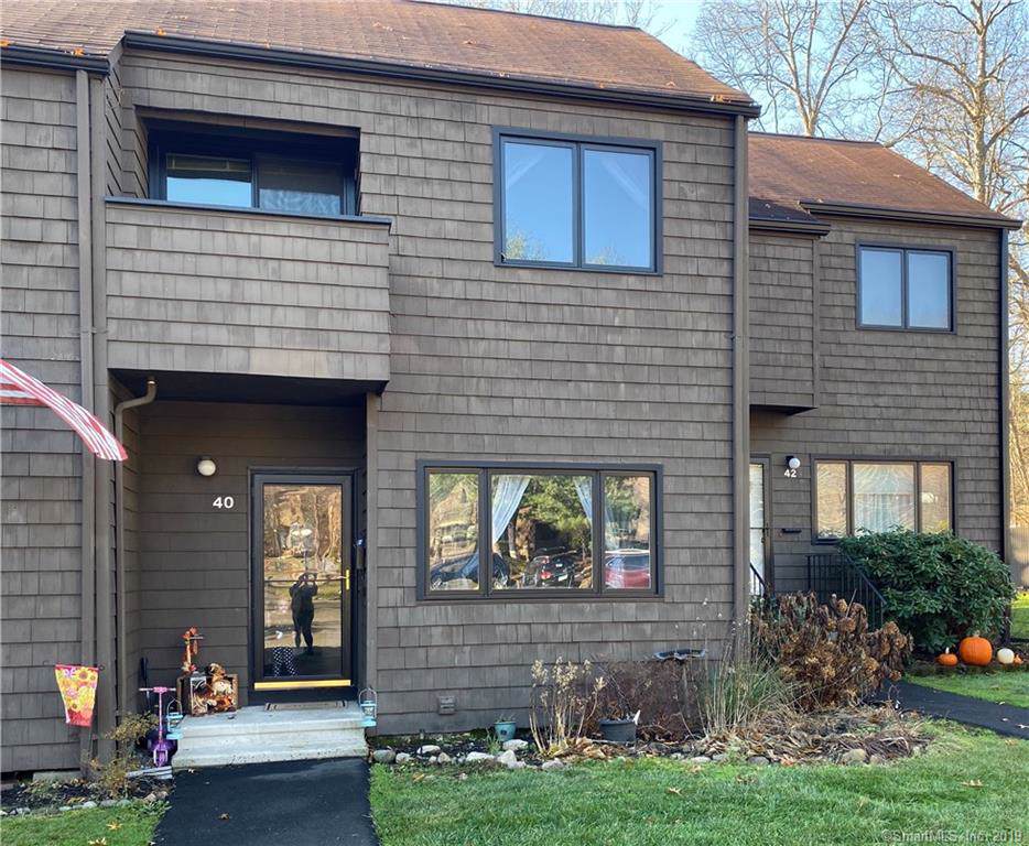 40 Hampton Park - Photo 1