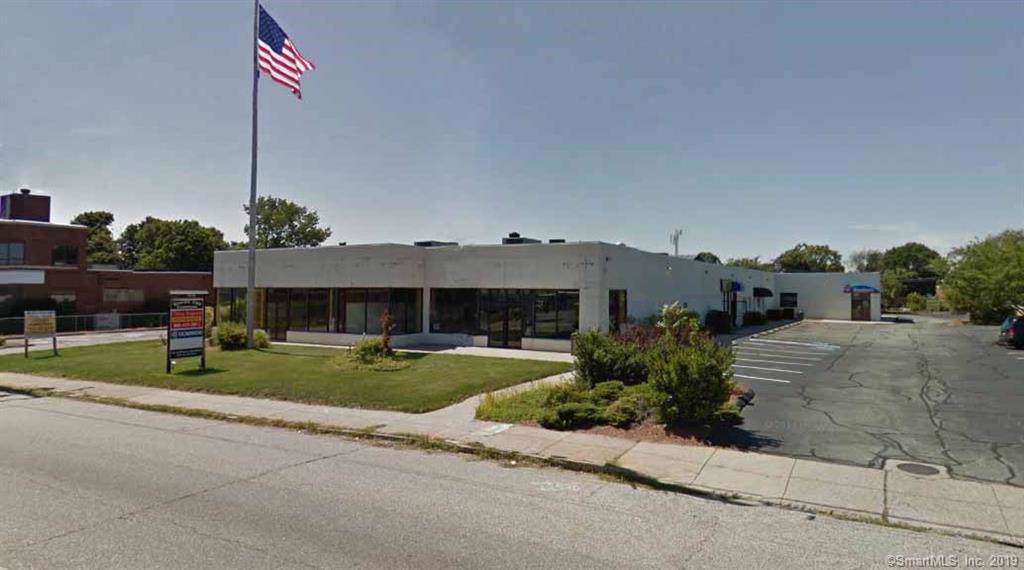 931 Bank Street - Photo 1
