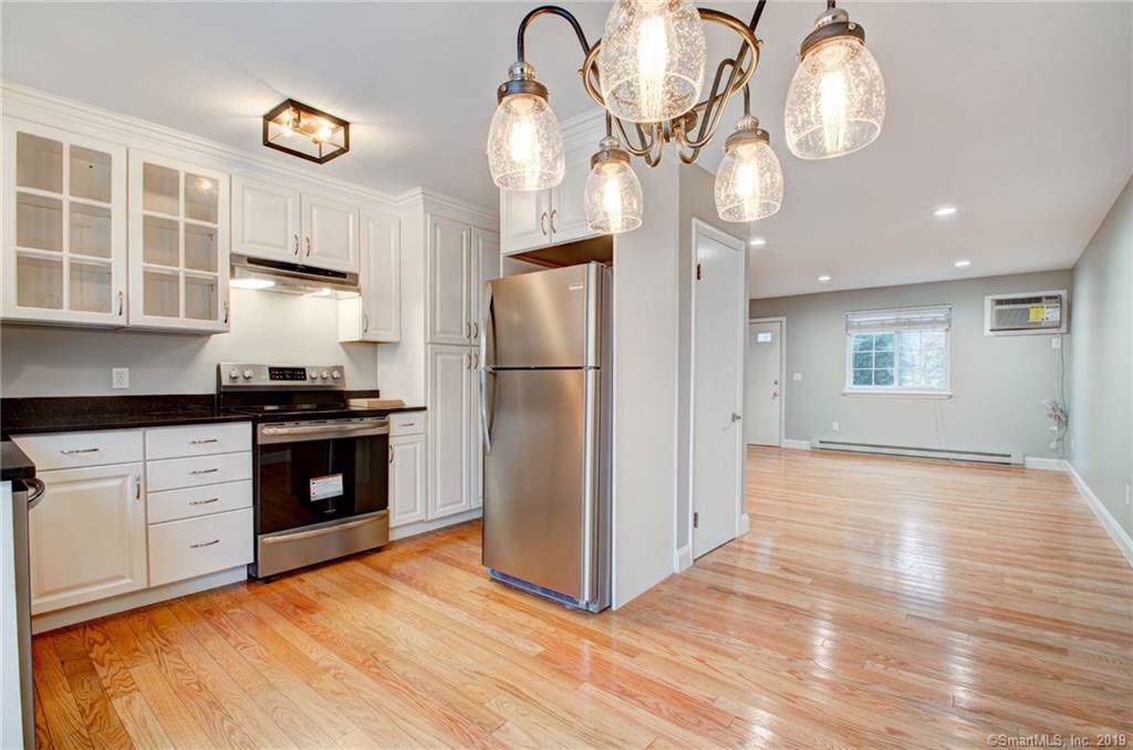 92 Cynthia Lane - Photo 1