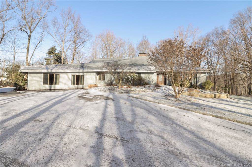 10 Chestnut Hill Road - Photo 1
