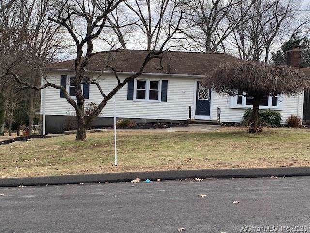 23 Lynwood Drive - Photo 1