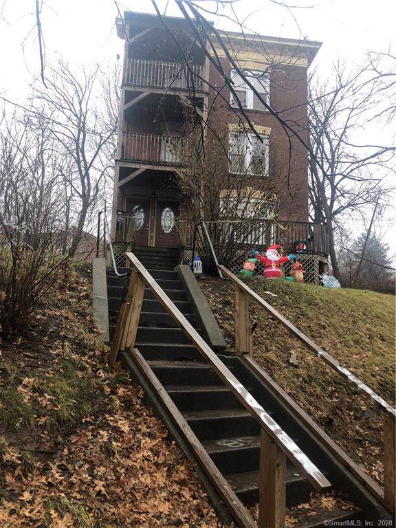 462 Summit Street - Photo 1