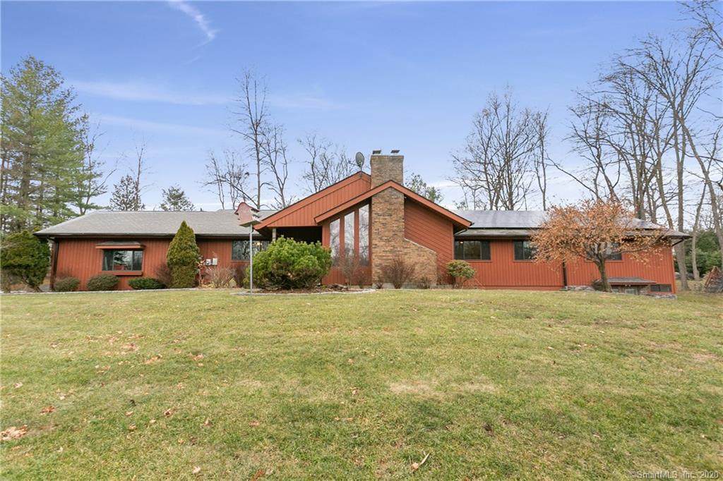 4 Cranberry Lane - Photo 1