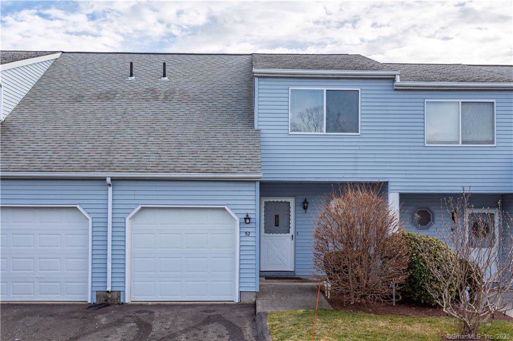 565 Clark Avenue - Photo 1