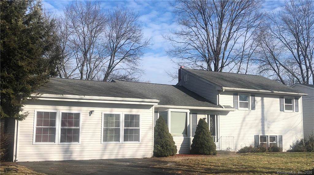 33 Fairlawn Drive - Photo 1
