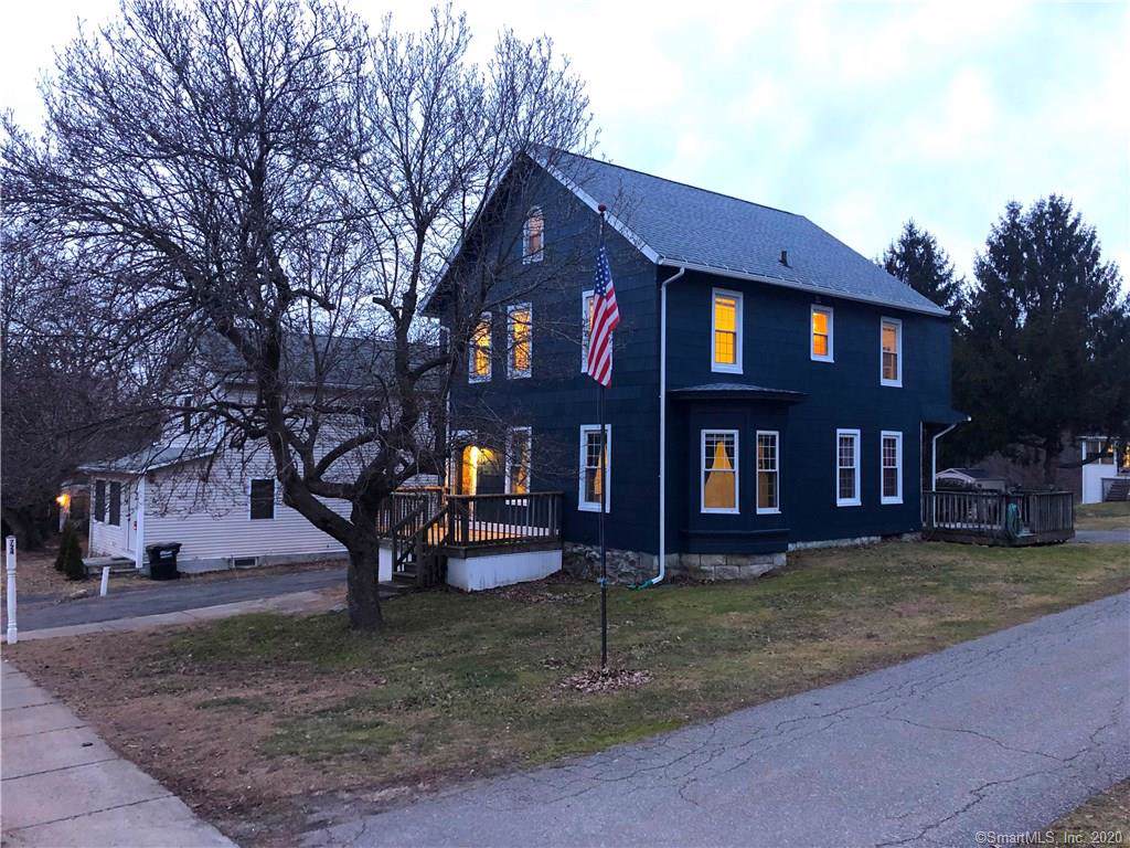 724 Main Street - Photo 1