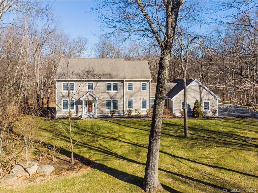 58 Chatham Drive - Photo 1