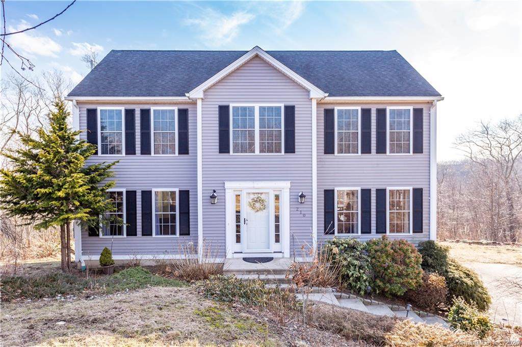 210 Marthas Way - Photo 1