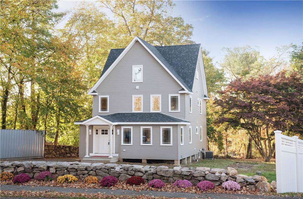 45 Wolfpit Avenue - Photo 1