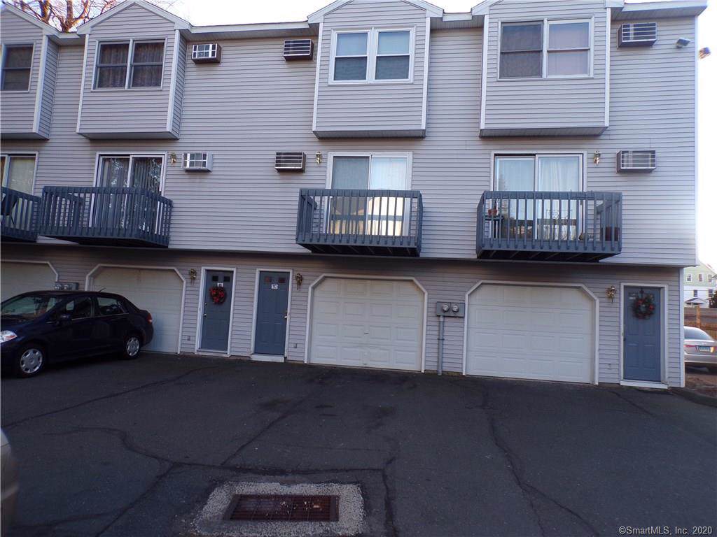 239-1C Glen Street - Photo 1