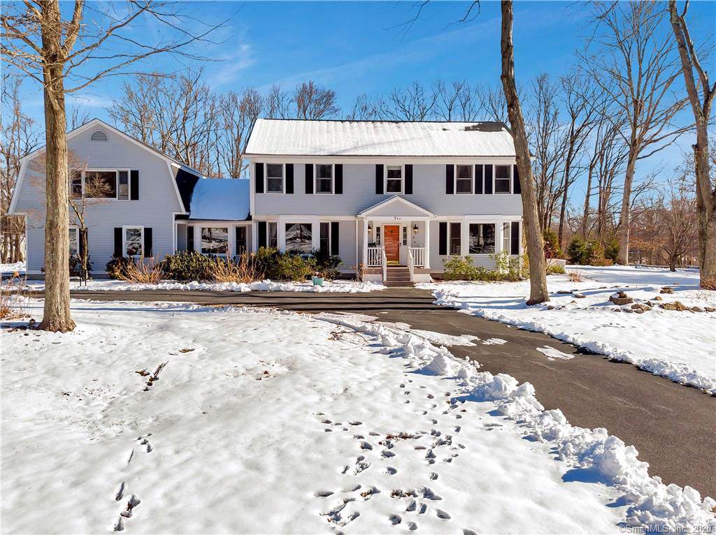 10 Cobblestone Lane - Photo 1