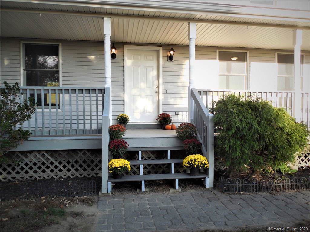 70 Jennifer Lane - Photo 1