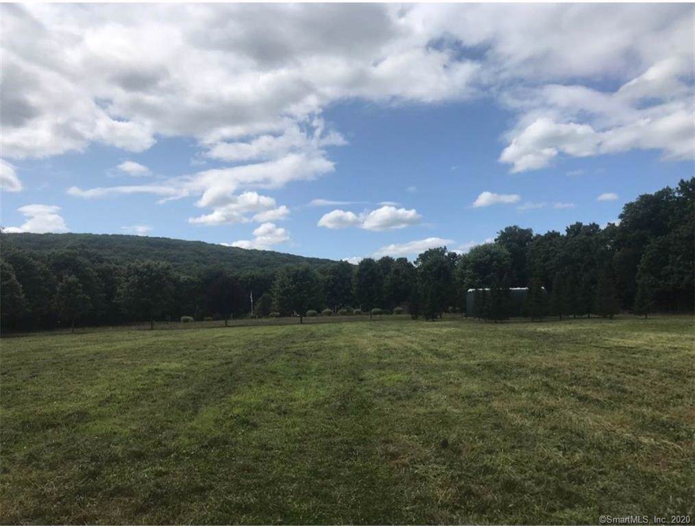 3 Lower Meadow - Photo 1