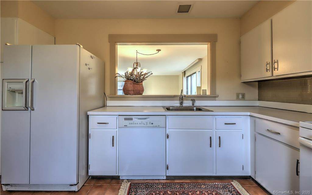 736 Quinnipiac Lane - Photo 1