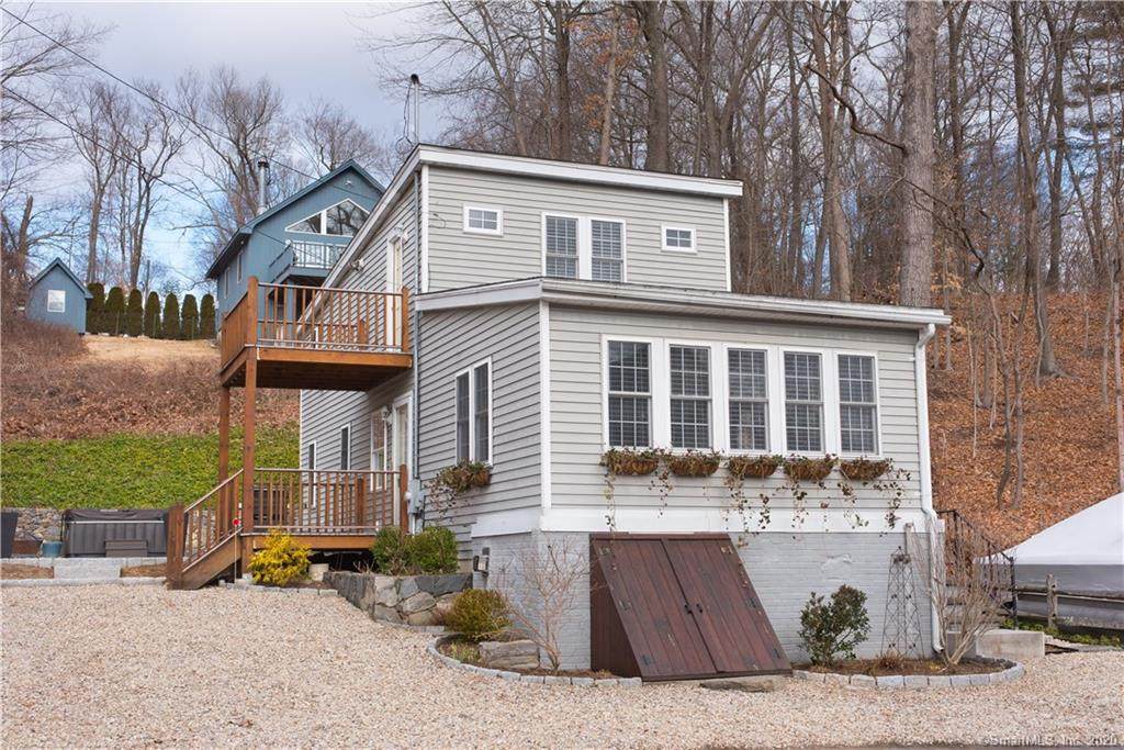 150 Lakemere Drive - Photo 1