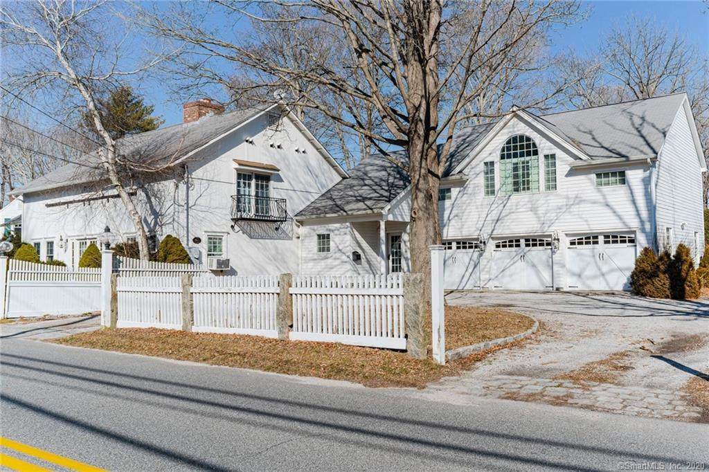 10 Lynde Street - Photo 1