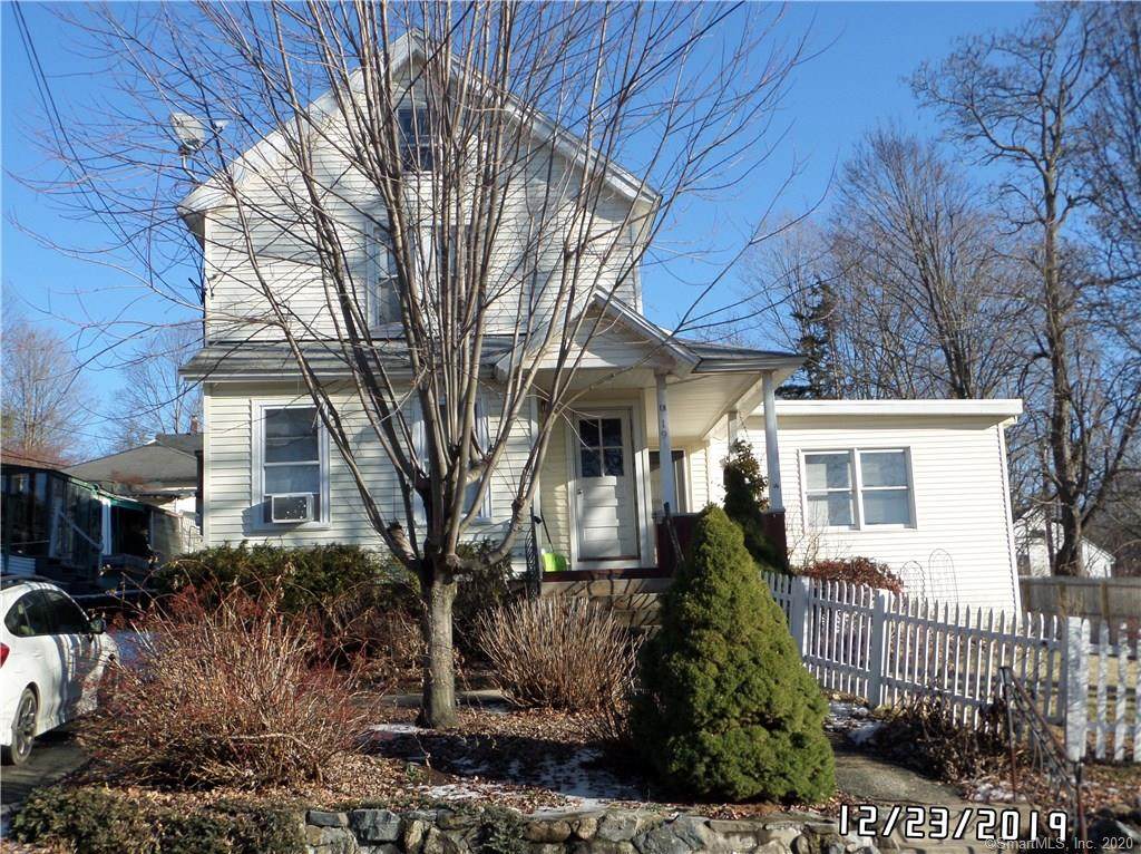 19 Phoenix Avenue - Photo 1