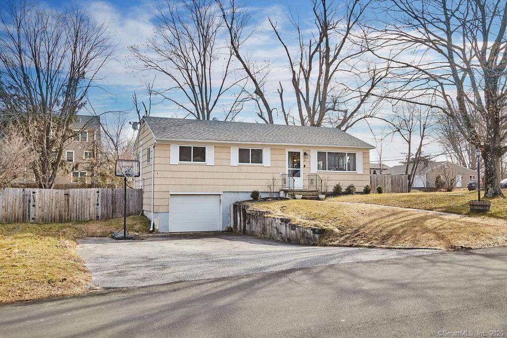 21 Meadow Brook Road - Photo 1