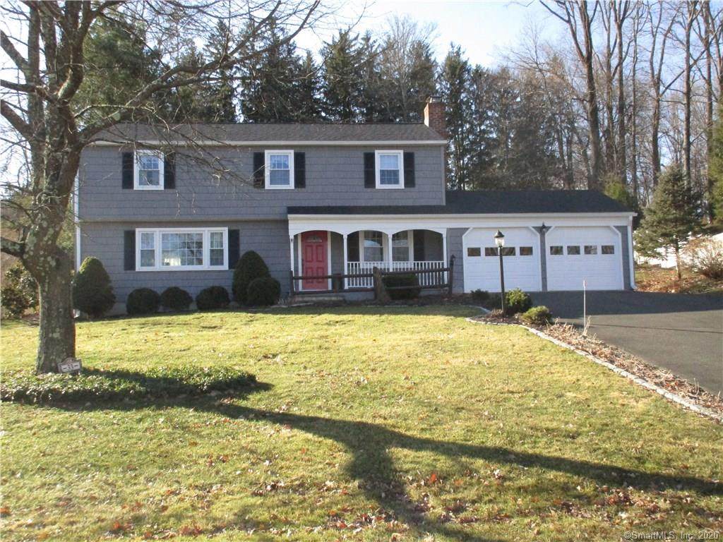 33 Chimney Drive - Photo 1