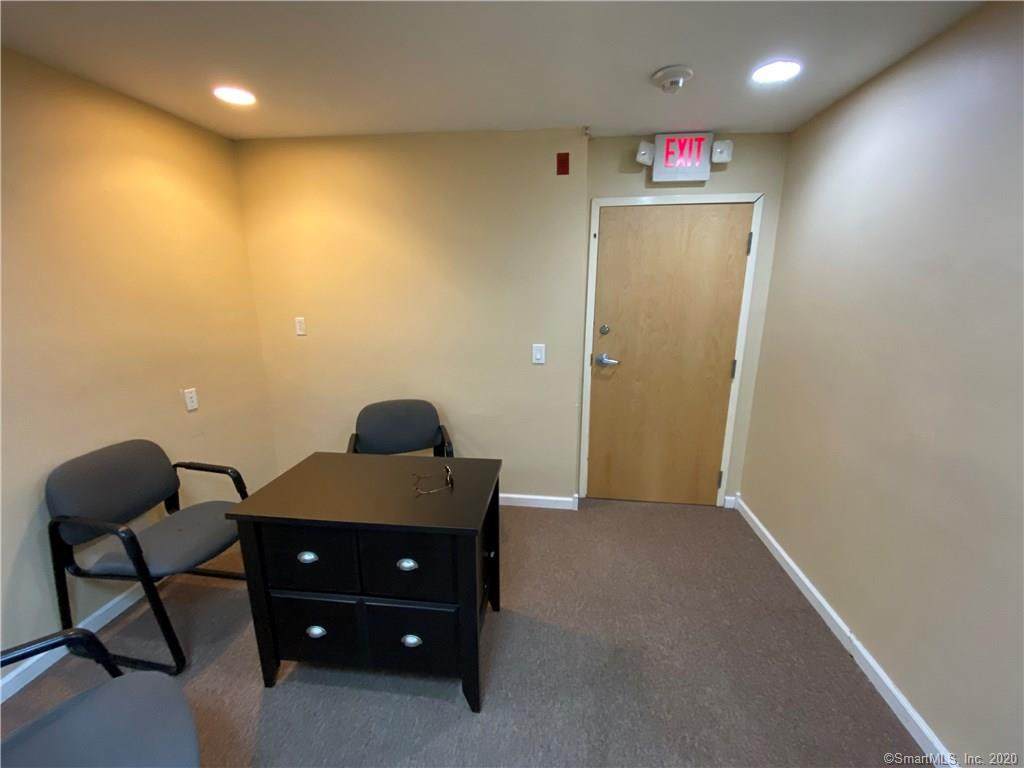 304 Federal Road - Photo 1