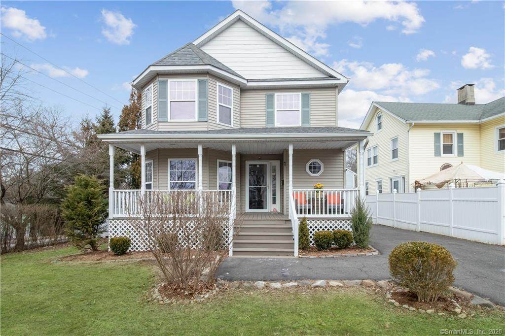 1 Ryan Avenue - Photo 1