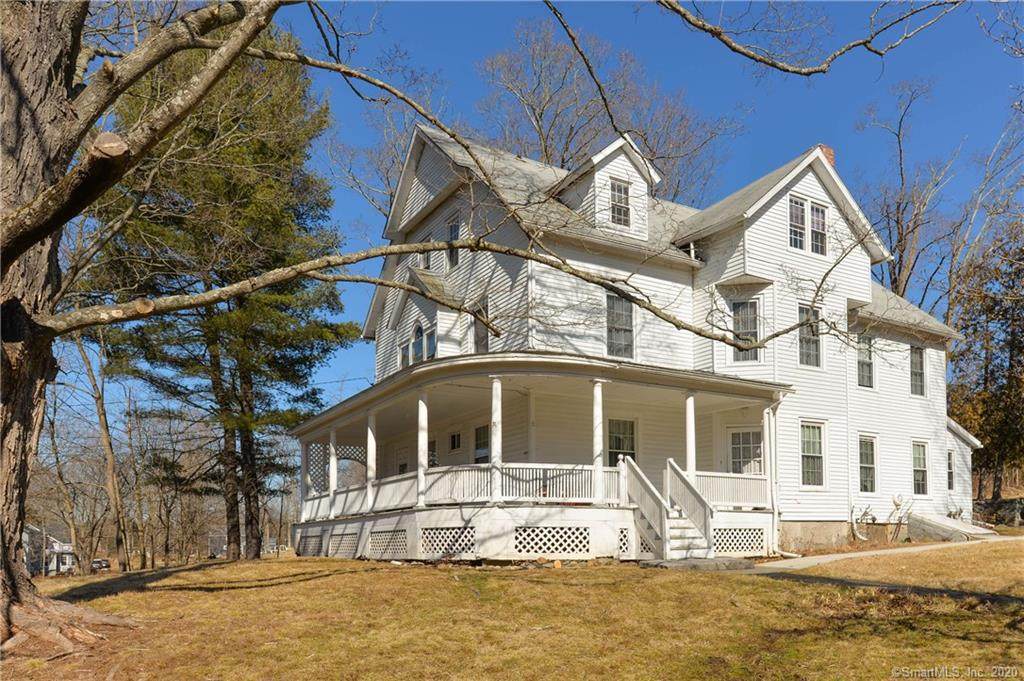 688 Main Street - Photo 1