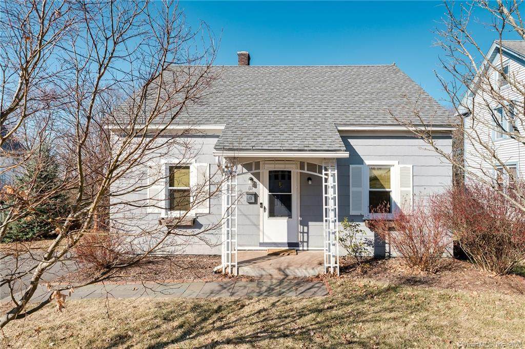 111 Orchard Street - Photo 1