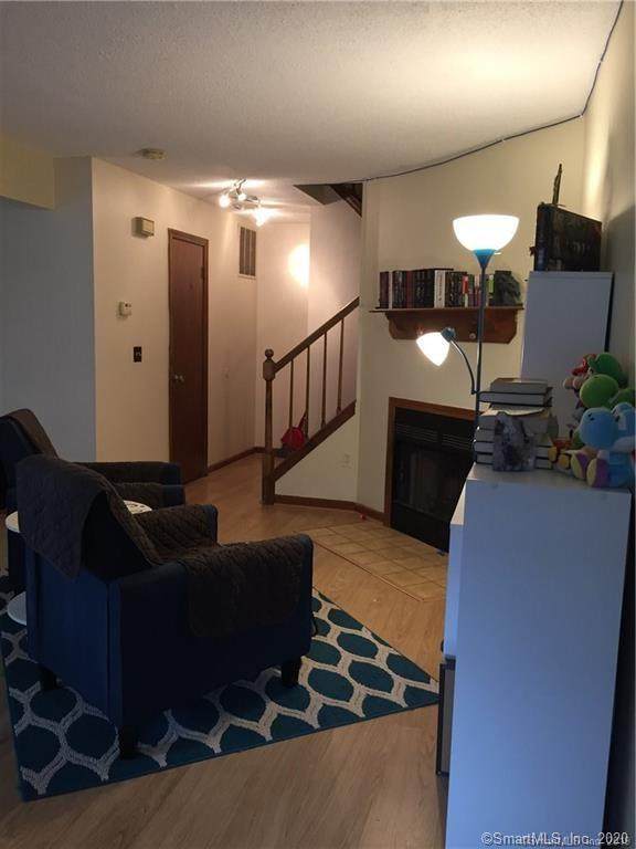 728 Robert Frost Drive - Photo 1