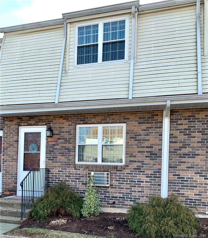 104 Turnpike Road - Photo 1