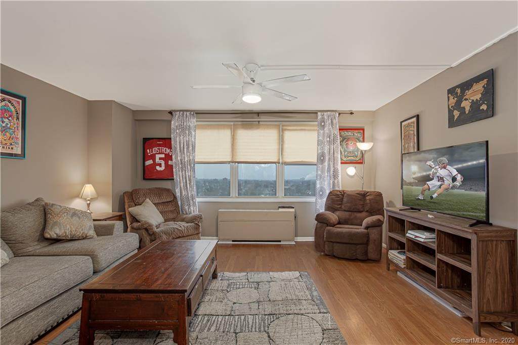 2625 Park Avenue - Photo 1