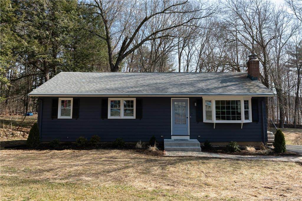 11 Trailsend Drive - Photo 1