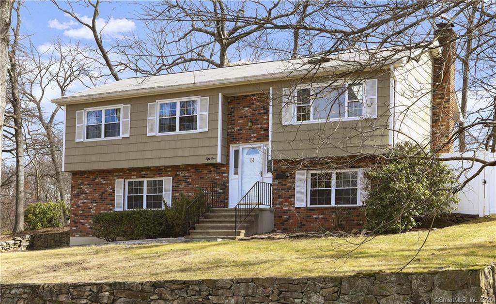 51 Klondike Avenue - Photo 1