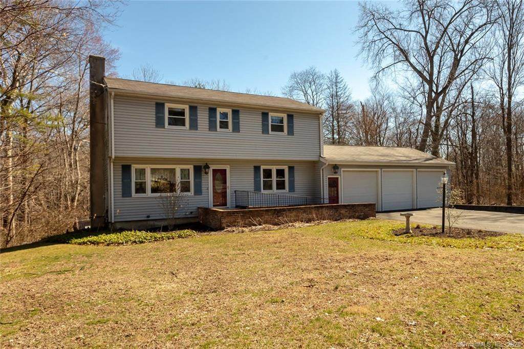 9 Oak Crest Drive - Photo 1