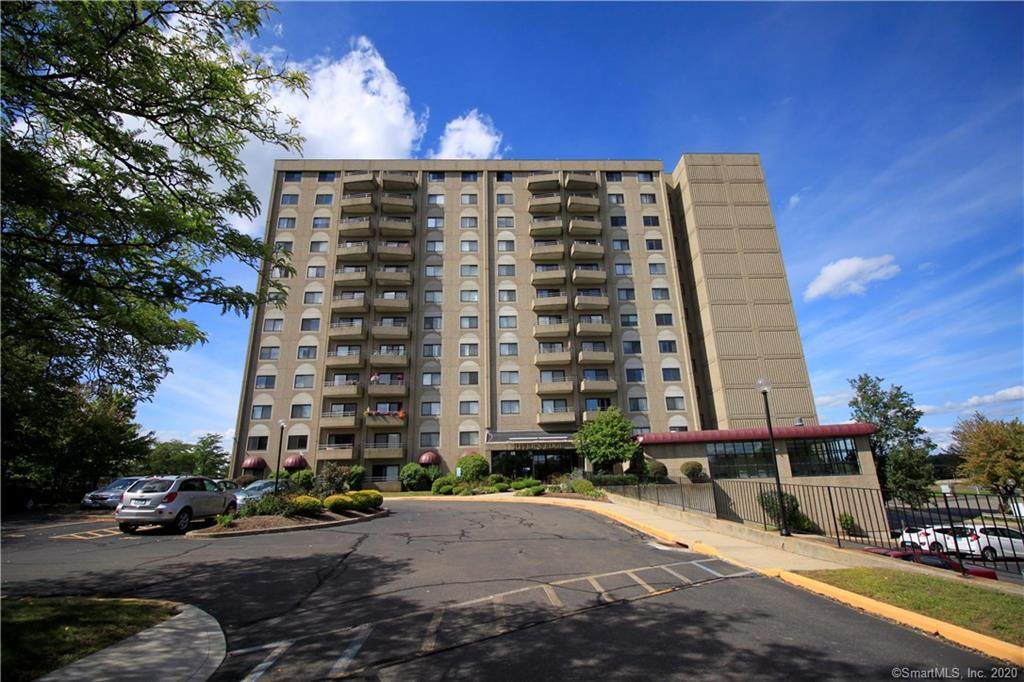111 Dekoven Drive - Photo 1