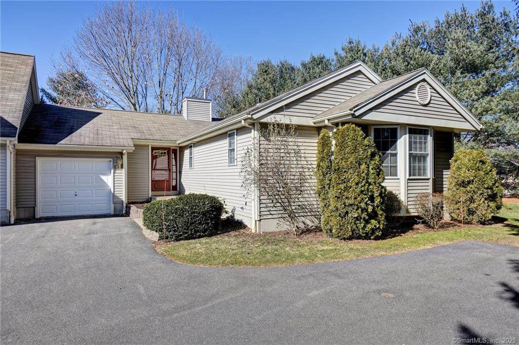 802 Meadowview Drive - Photo 1