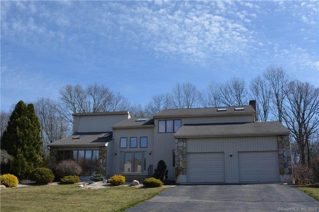 100 Oxford Drive - Photo 1