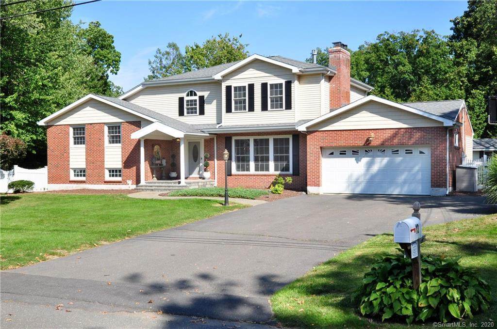 13 Robin Road - Photo 1